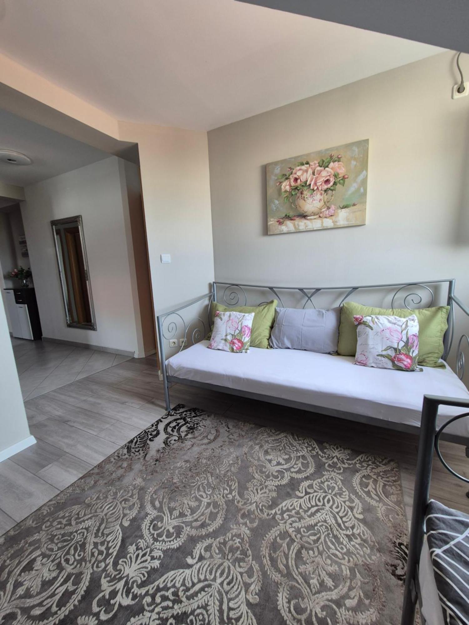 Apartman Fragola *