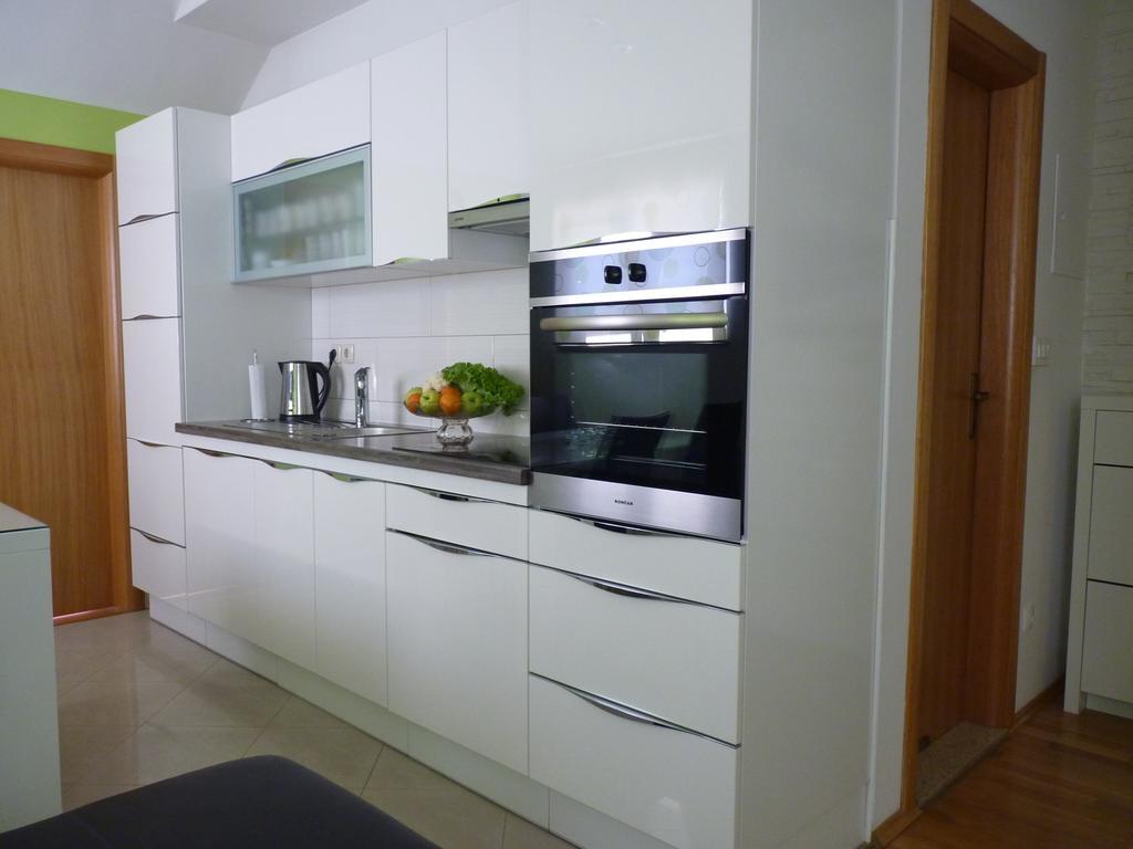 Apartman Fragola *